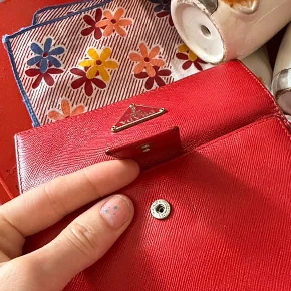 Prada Scarlet Red Wallet - Picture 7 of 17